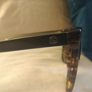Gucci Accessories - Gucci sunglasses Gucci Accessories - Gucci sunglasses